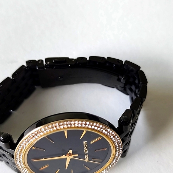 Michael Kors Watch - Picture 5 of 7